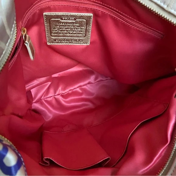 Coach Poppy Signature Daisy Tote in Gold Multicolor Floral Print - Picture 9 of 10